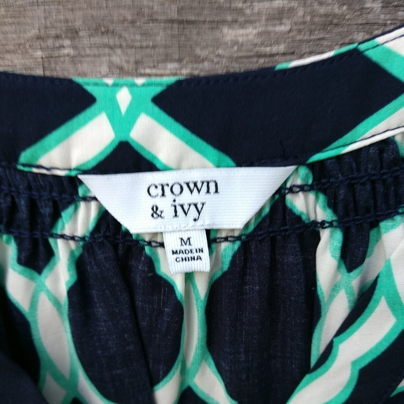 Peasant Top Crown & Ivy Women's Med Navy Blue & White Chain Pattern New W/Tags - Picture 2 of 12